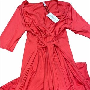 Mother Bee Maternity coral dress size medium new with tags